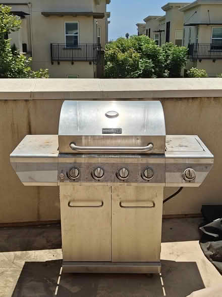 Photo of free Nexgrill Propane 4 burner (93003) #1
