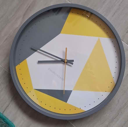 Photo of free clock (Beeston Rylands NG9) #1