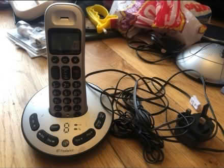 Photo of free BT Handsfree Home Phone (Cheshunt En8) #1