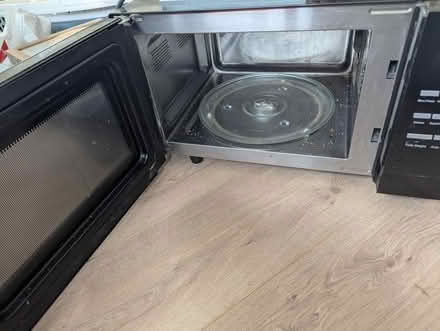 Photo of free Microwave (BD21 - Long Lee) #3