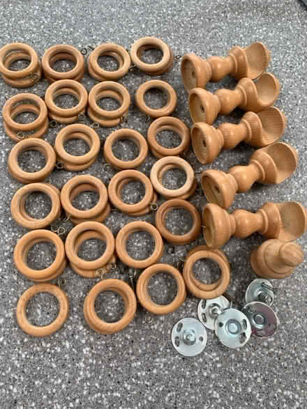 Photo of free Curtain rings and brackets (Hitchin) #1