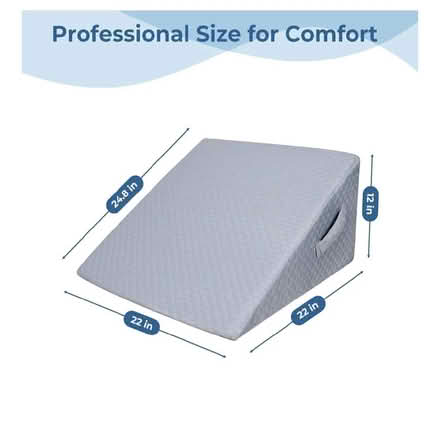 Photo of free Wedge cushion (Ryelands LA1) #1
