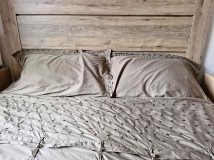 Photo of free King size duvet 4 pillowcases (Blyth NE24) #1