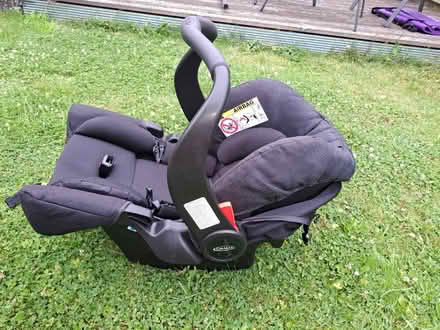 Photo of free Graco car seat (Heswall) #3