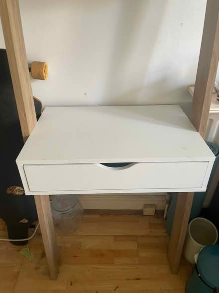 Photo of free Habitat Ladder Office Desk in white (South Hampstead, NW6) #2
