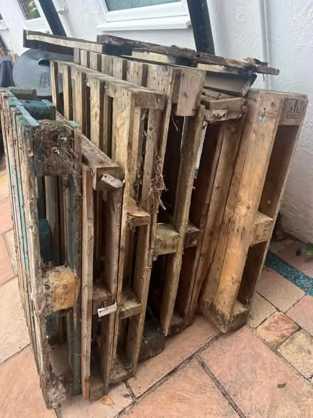 Photo of free 6 x wooden pallets (New Brighton CH45) #2
