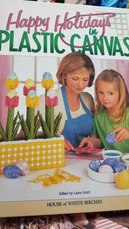 Photo of free Happy Holidays in Plastic Canvas (Allen) #1