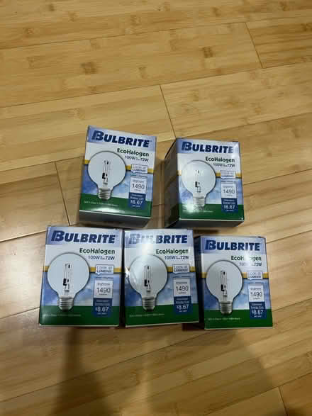 Photo of free 5 light bulbs (Fair Lawn, NJ) #1