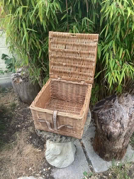 Photo of free Empty picnic hamper (Filton BS34) #1