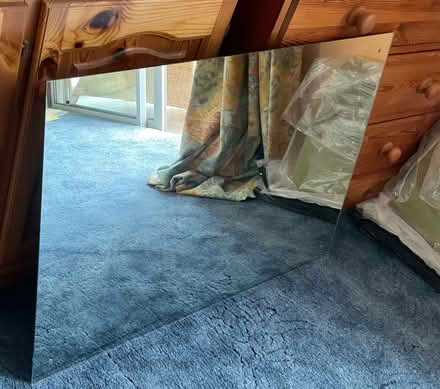 Photo of free Mirror (60x90cm) (Nine Elms SN5) #1