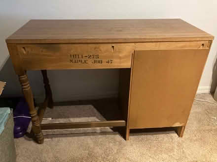 Photo of free Desk (Melbourne) #4