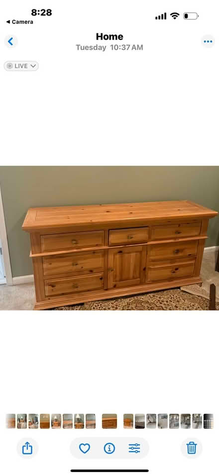 Photo of free King Bedroom Set (Leesburg) #3
