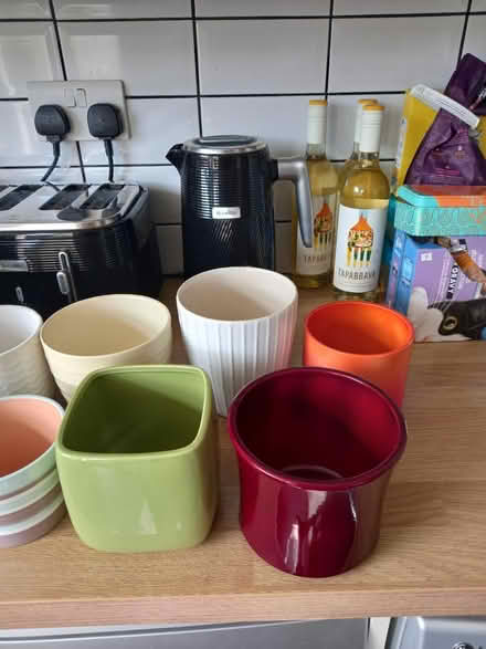 Photo of free Plant pots (Roundhill area brighton) #2