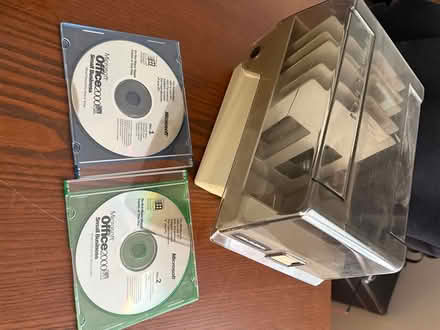 Photo of free MS office 2000 and CD storage (Pape/Cosburn) #1