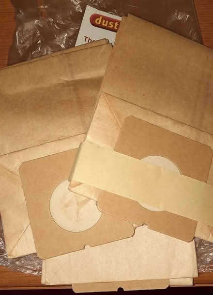 Photo of free Vacuum cleaner bags for Dirt Devil (Woodley RG6) #1