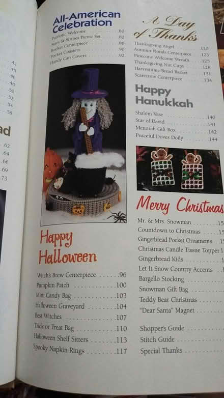 Photo of free Happy Holidays in Plastic Canvas (Allen) #3