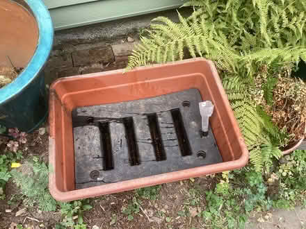 Photo of free Planter (Northwest Seattle, phinney) #2