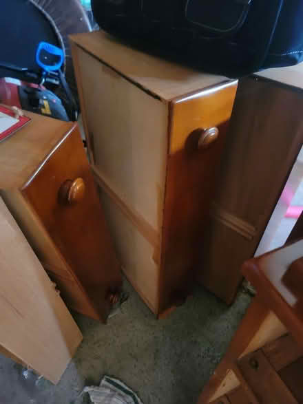 Photo of free Chest of drawers (Belleville) #1