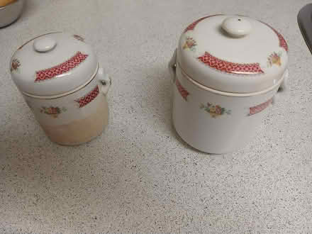 Photo of free Chinese dishes (Meadowvale and 401 area) #1