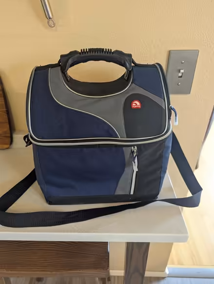 Photo of free Imperfect Igloo soft-sided cooler (Kirkland / Finn Hill) #1