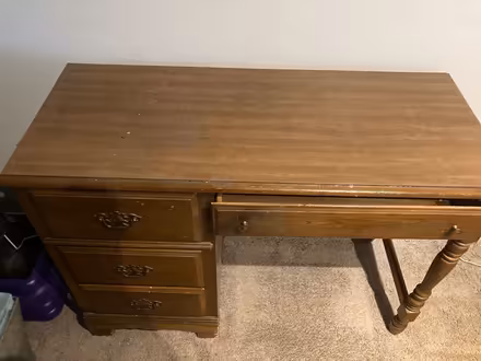 Photo of free Desk (Melbourne) #2