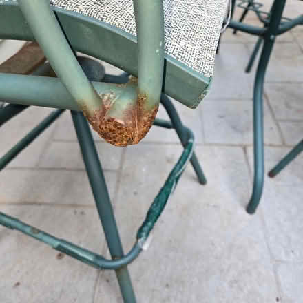 Photo of free Patio table & 4 chairs - bar height (Columbia, Md) #4