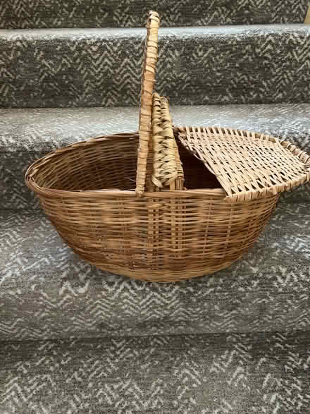 Photo of free Wicker picnic basket (Montrose) #1