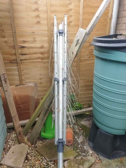 Photo of free Twirly Girly aka Rotary clothes line (Kenn Road BS21) #1