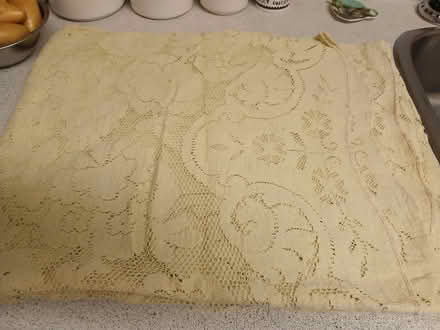 Photo of free Extra large crocheted tablecloths (Meadowvale and 401 area) #2