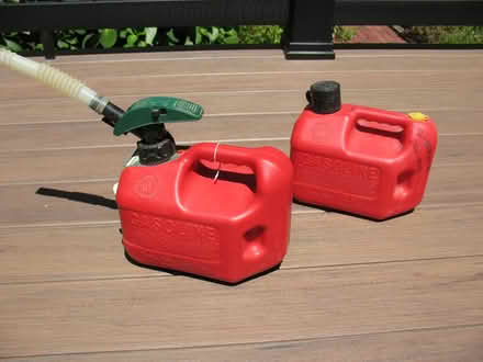 Photo of free Two 1 gal gas containers (southwest Salem) #1