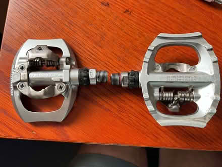 Photo of bike pedals (Barnard's Green WR14) #1