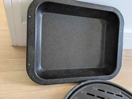Photo of free 3 Enamelled Oven Trays (Farnham, GU9) #2