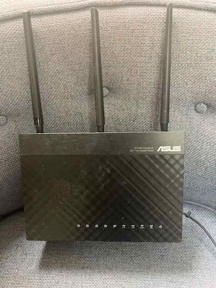 Photo of free ASUS AC1900 Dual Band Router (DuPont Circle Neighborhood) #1