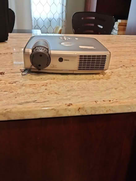Photo of free Dell 3200MP, DLP Front Projector (Basking Ridge) #2