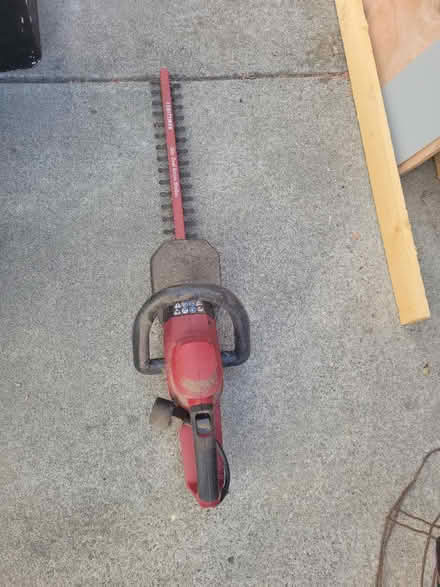 Photo of free Plug in electric hedge trimmer (Cupertino) #1