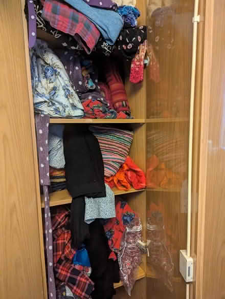 Photo of free Very large wardrobe very practical (Strawberry Hill TW11) #2