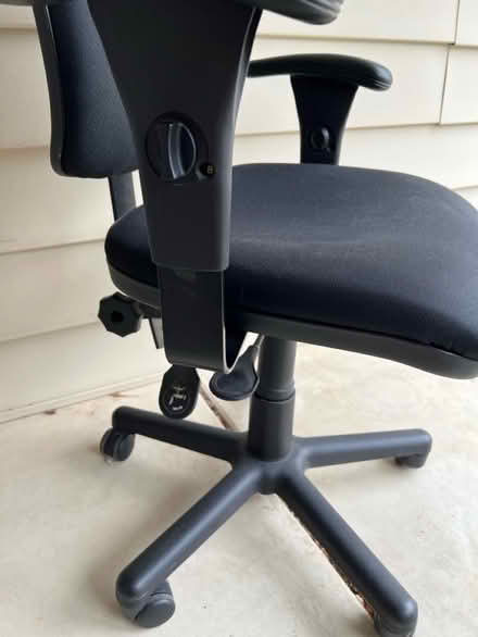 Photo of free Office chair (Southwest St Louis County) #2