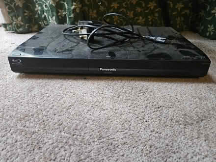 Photo of free DVD/Blu-ray player (Riddlesdown CR8) #1