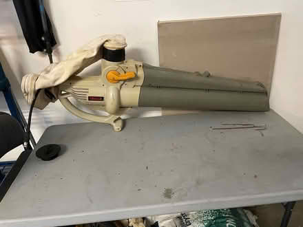 Photo of free Leaf blower (San Jose - Willow Glen area) #2