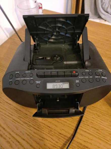 Photo of free CD Cassette and radio player (Denholme BD13) #1