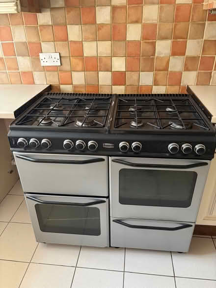 Photo of free Gas range cooker (Pant Oswestrt) #1