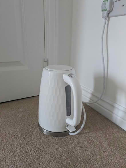 Photo of free Kettle (C079FF CO7) #1