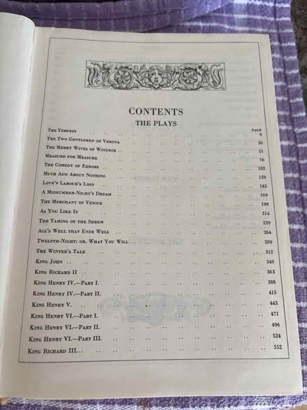 Photo of free The Illustrated Stratford Shakespeare book (Far Bletchley MK3) #4