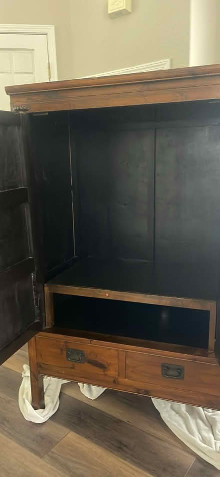 Photo of free beautiful tv cabinet (East side of Petaluma) #2
