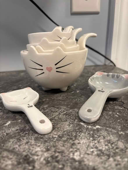 Photo of free Measuring cups/spoons (Drexel Hill) #2