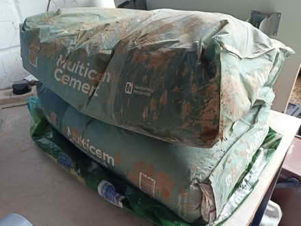 Photo of free Two new bags of cement (Chesham HP5) #2