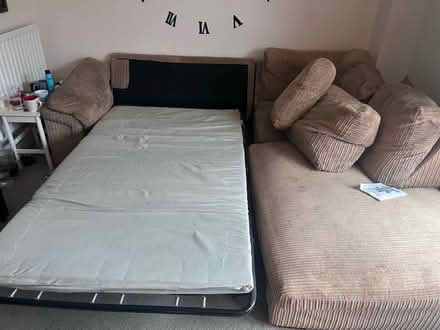 Photo of free Corner sofa (Po203bt) #1