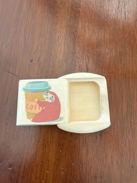 Photo of free Sliding box (95070) #1