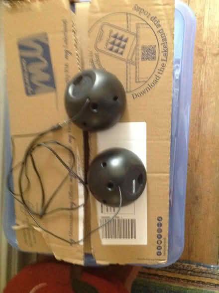 Photo of free speakers (Heaton BD9) #1