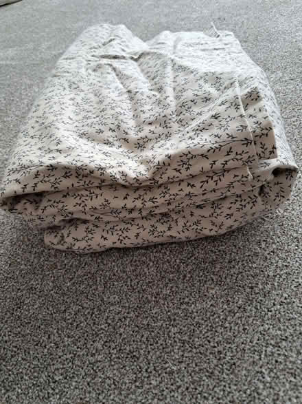 Photo of free Brand new sheet and pillow case set (Old Swan L13) #1